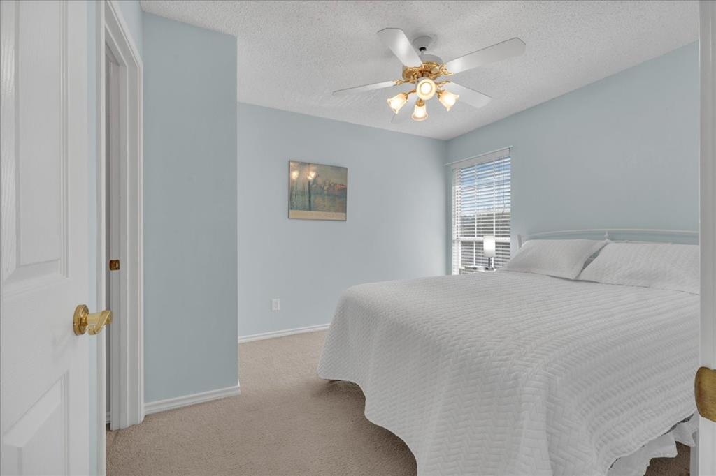 305 Moss Hill Road, Irving, TX 75063