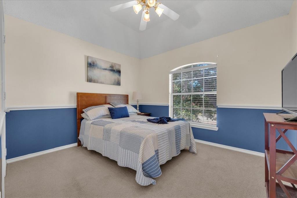 305 Moss Hill Road, Irving, TX 75063