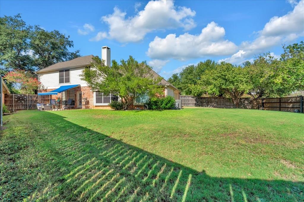 305 Moss Hill Road, Irving, TX 75063