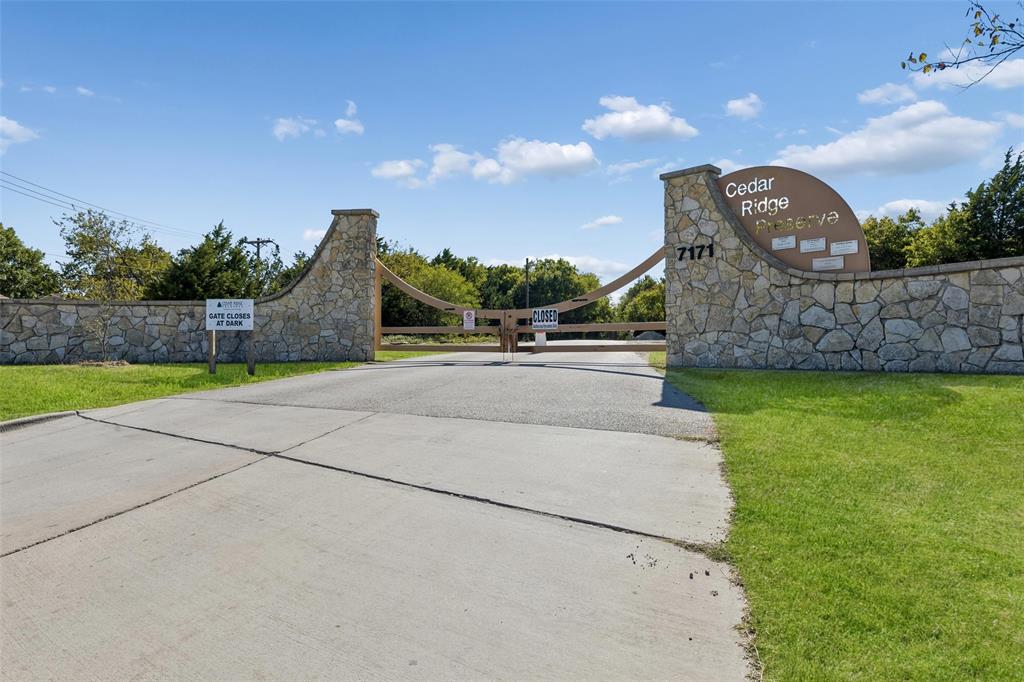 7319 Blackwillow Lane, Dallas, TX 75249