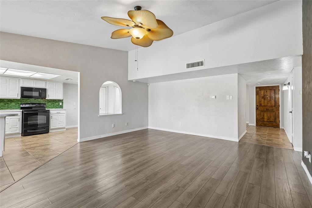 7319 Blackwillow Lane, Dallas, TX 75249