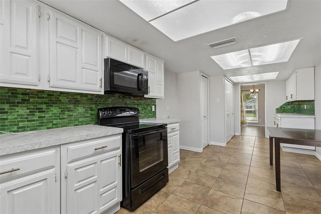 7319 Blackwillow Lane, Dallas, TX 75249