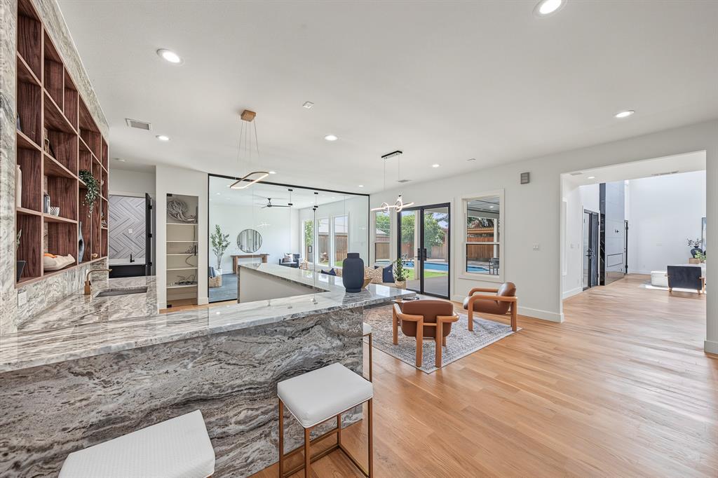 14140 Edgecrest Drive, Dallas, TX 75254