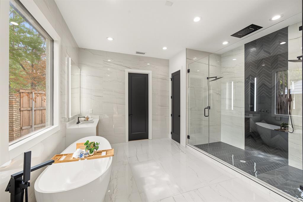 14140 Edgecrest Drive, Dallas, TX 75254