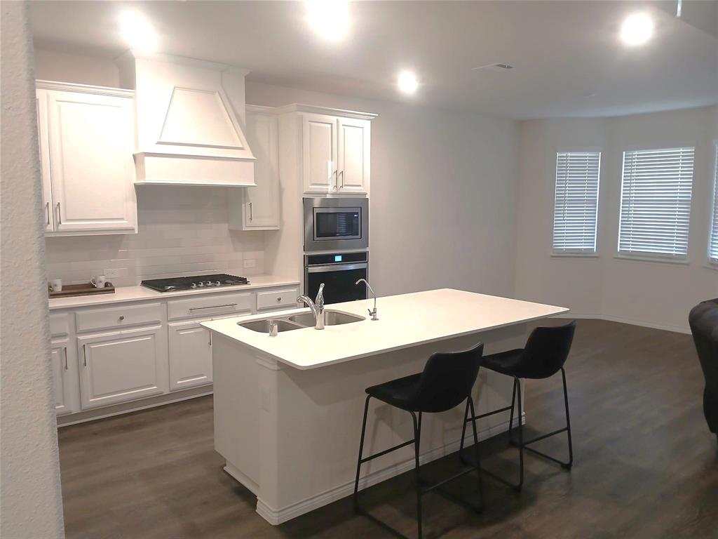 3943 Sidney Lane, Heath, TX 75126