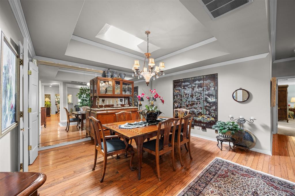 16024 Chalfont Circle, Dallas, TX 75248