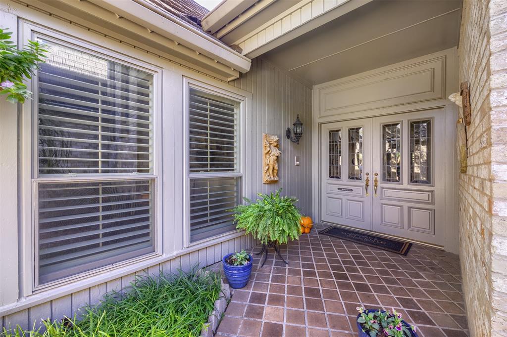 16024 Chalfont Circle, Dallas, TX 75248