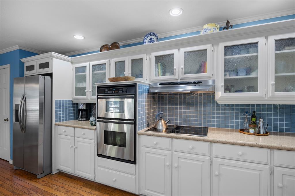 16024 Chalfont Circle, Dallas, TX 75248