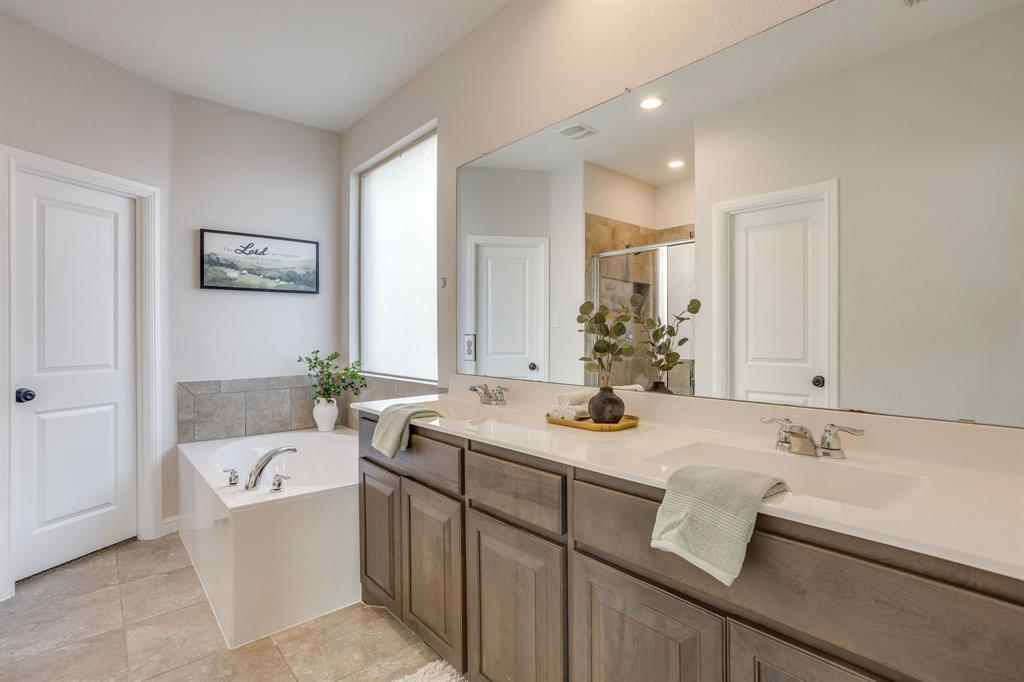 1203 Tiburon Trail, Cleburne, TX 76033