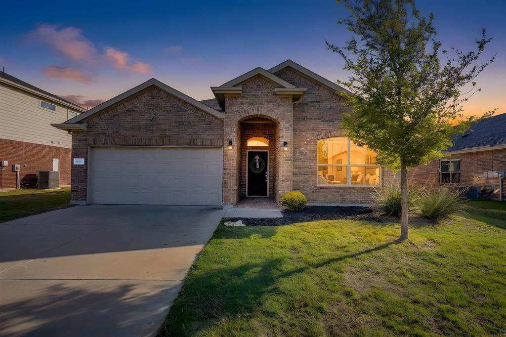 1203 Tiburon Trail, Cleburne, TX 76033