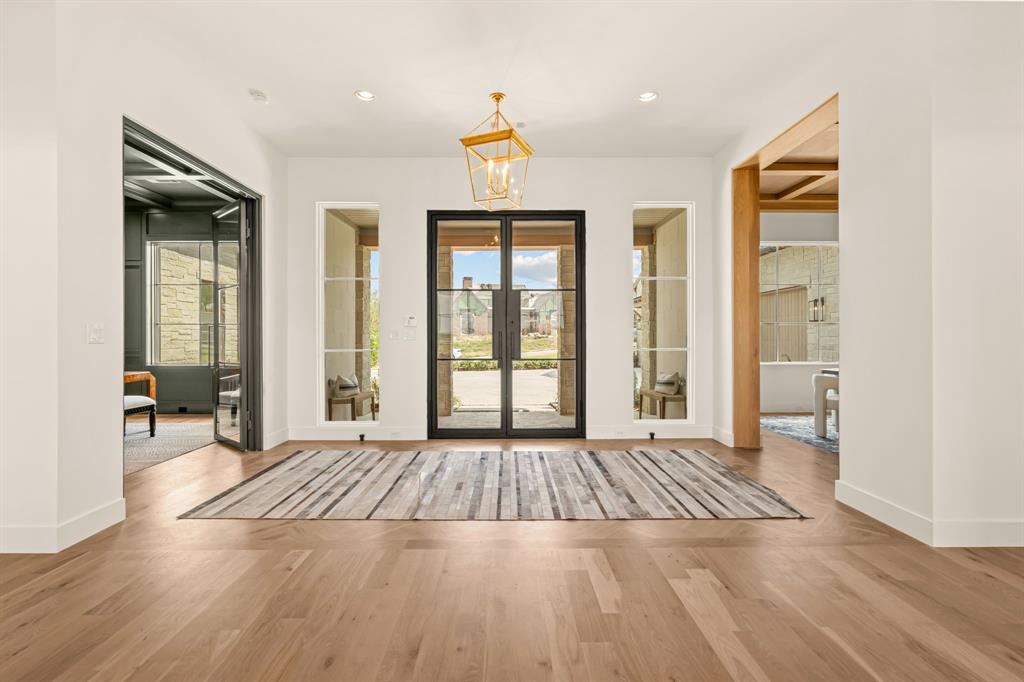 4516 Chablis Drive, Fort Worth, TX 76126