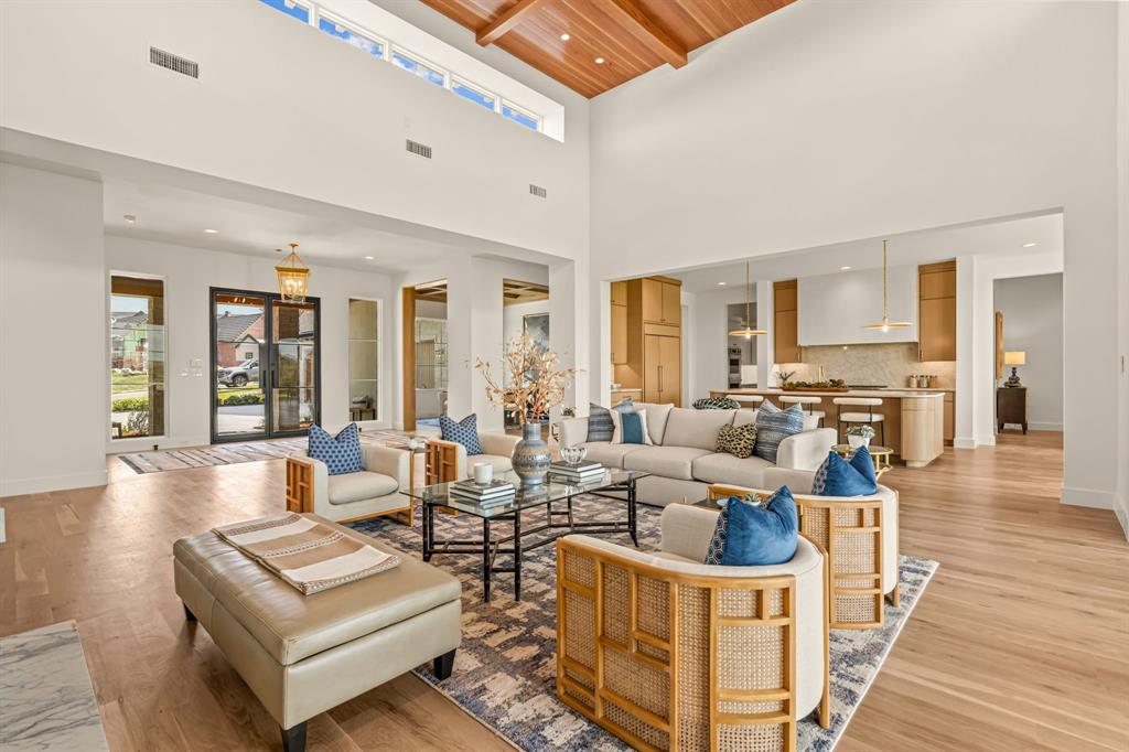 4516 Chablis Drive, Fort Worth, TX 76126