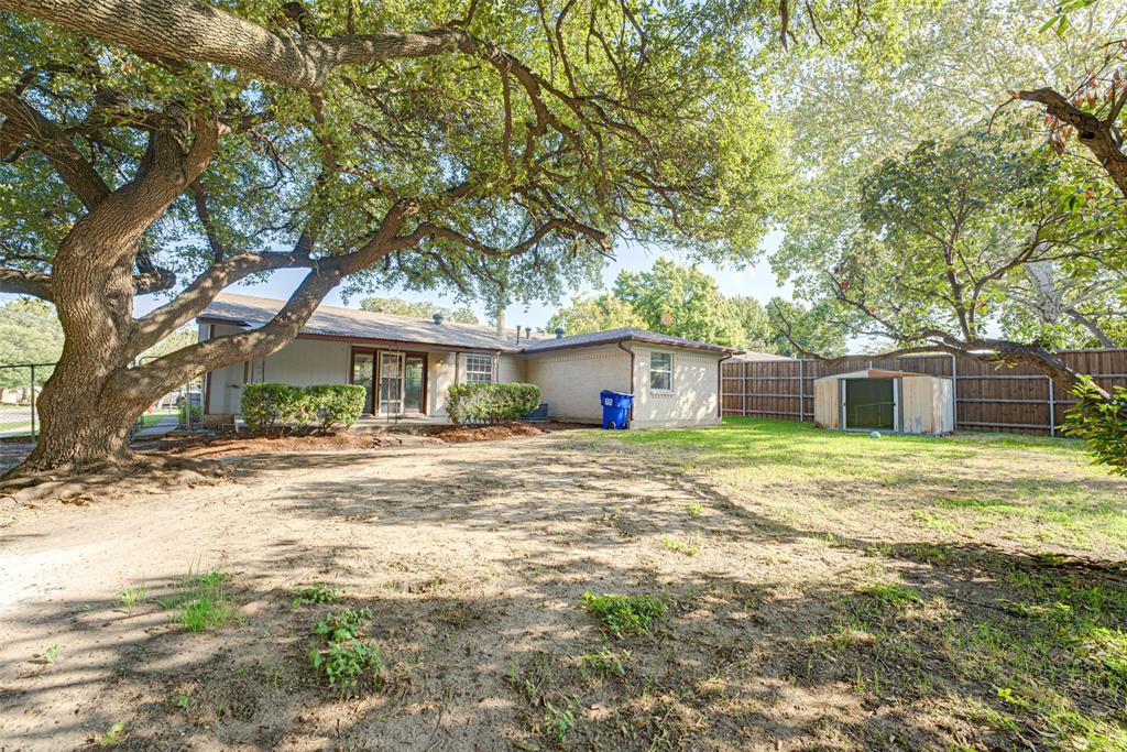 2906 Windmill Lane, Farmers Branch, TX 75234