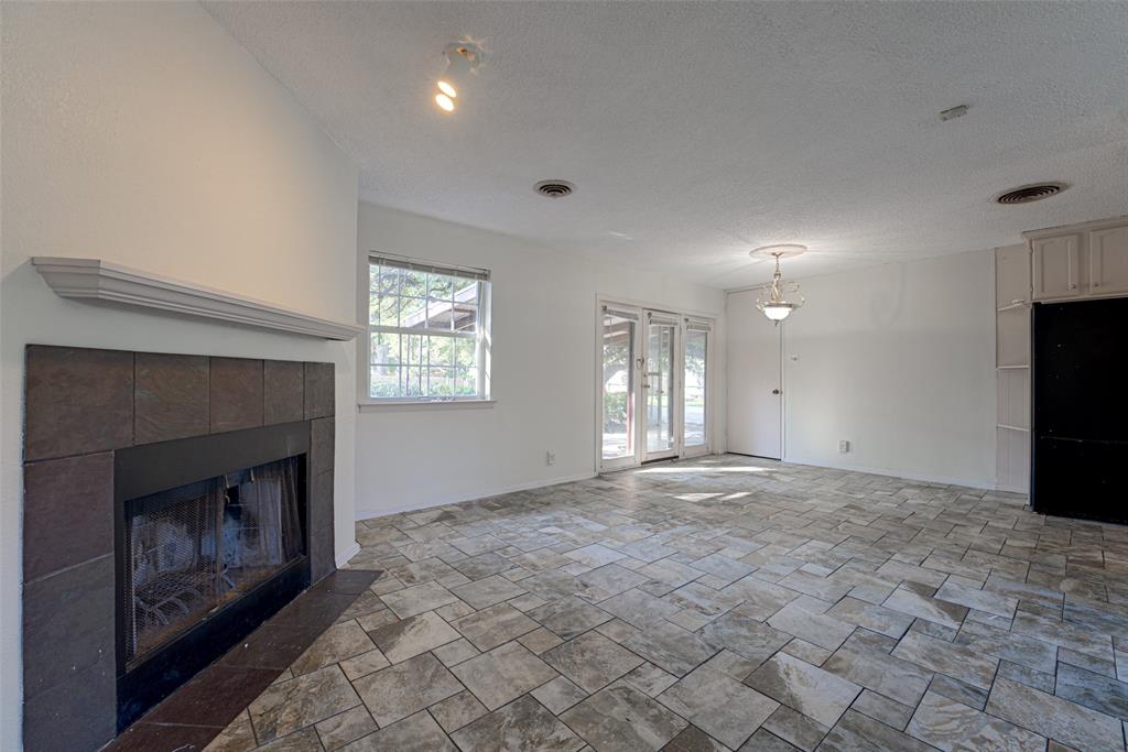 2906 Windmill Lane, Farmers Branch, TX 75234