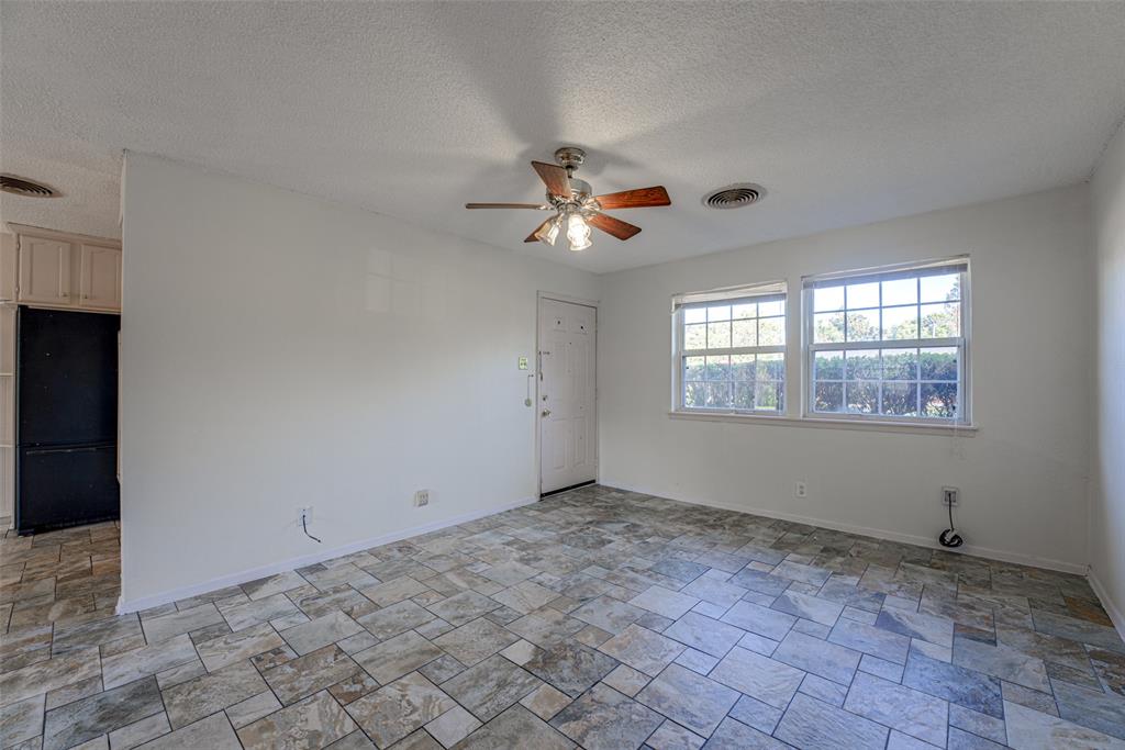 2906 Windmill Lane, Farmers Branch, TX 75234 2906 Windmill Lane, Farmers Branch, TX 75234