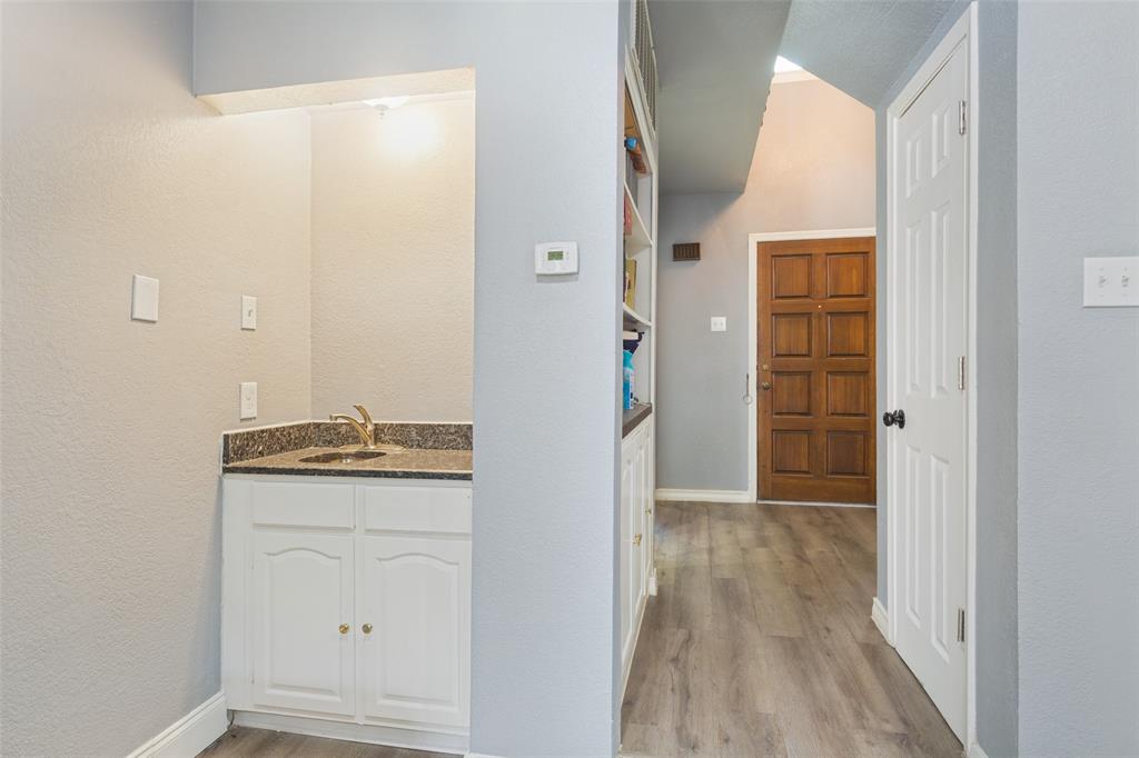 531 Campana Court, Irving, TX 75061
