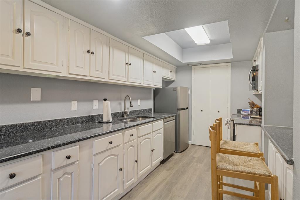 531 Campana Court, Irving, TX 75061