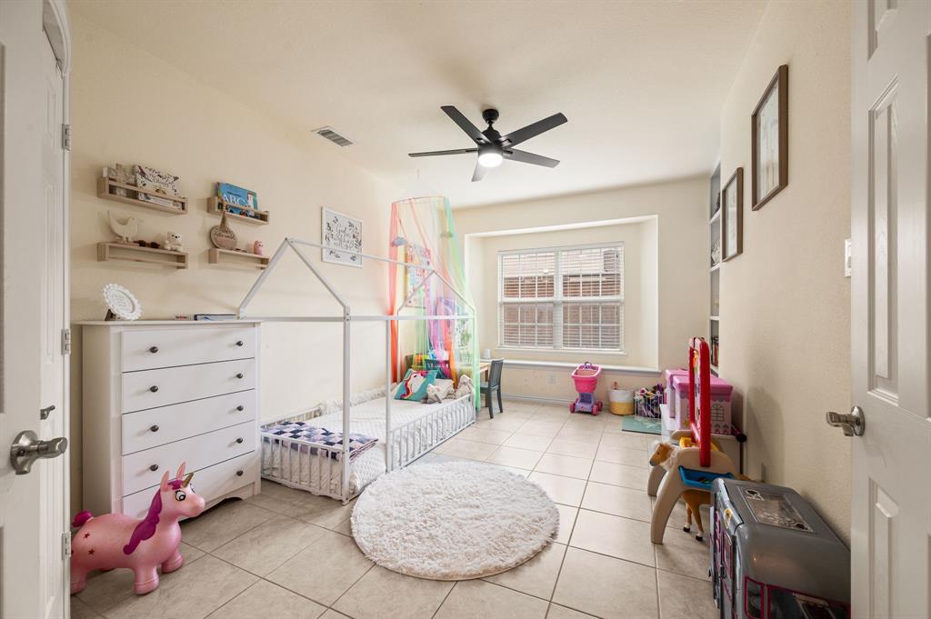 209 Chateau Avenue, Kennedale, TX 76060