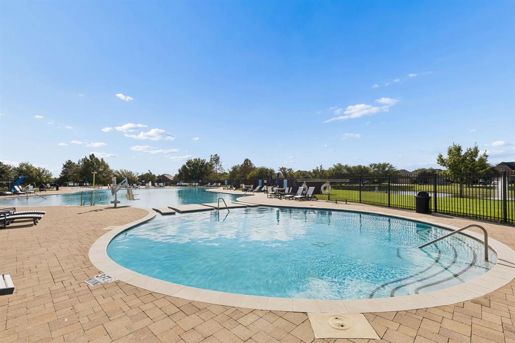 Community Pool and Splashpad