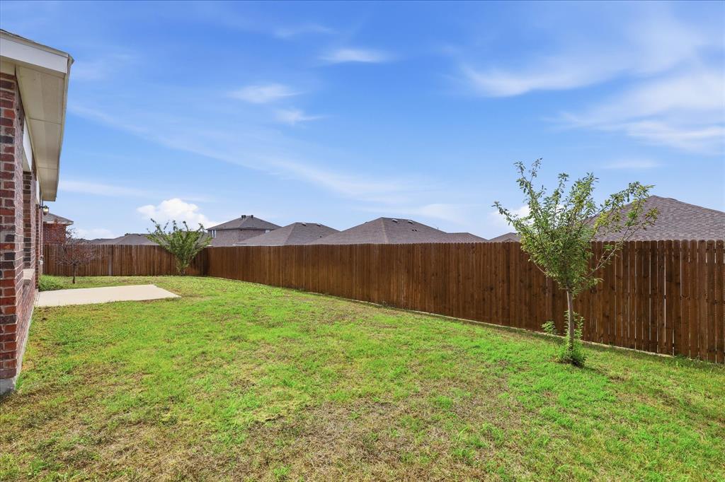 304 Sabine River Road, Glenn Heights, TX 75154