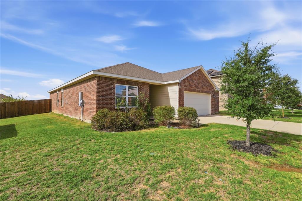 304 Sabine River Road, Glenn Heights, TX 75154 304 Sabine River Road, Glenn Heights, TX 75154