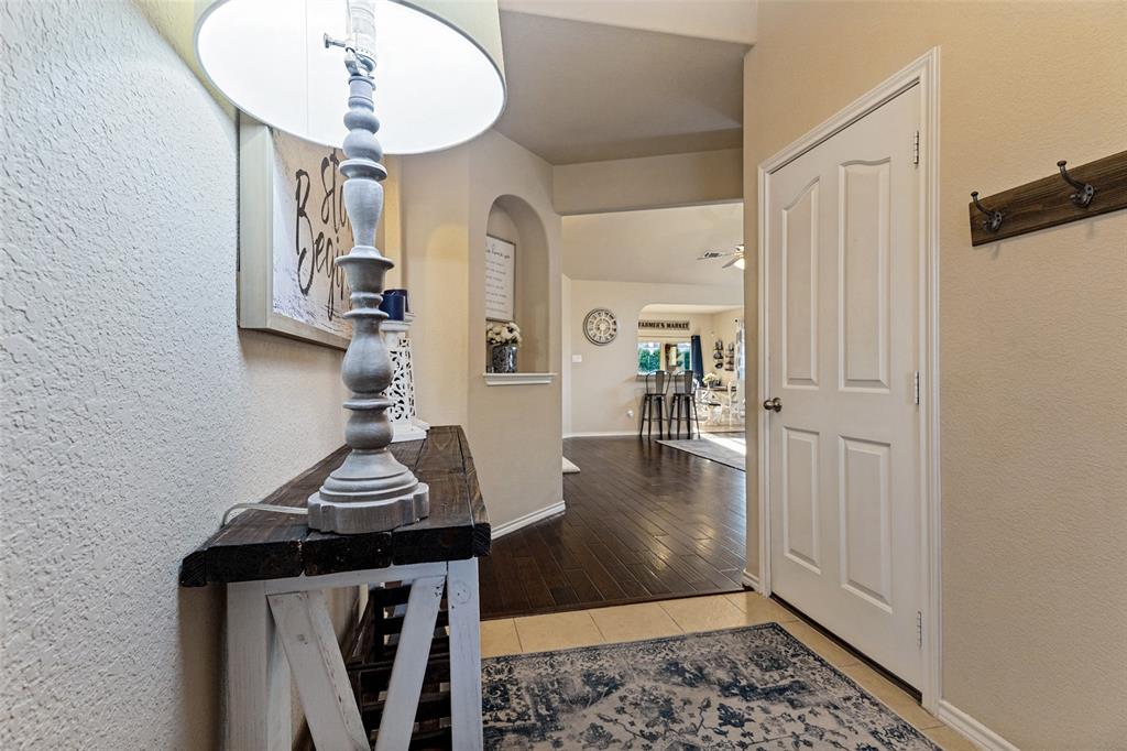 10909 Hawks Landing Road, Fort Worth, TX 76052