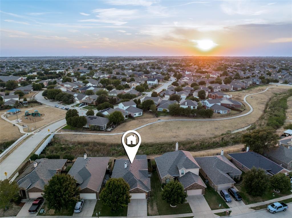 10909 Hawks Landing Road, Fort Worth, TX 76052