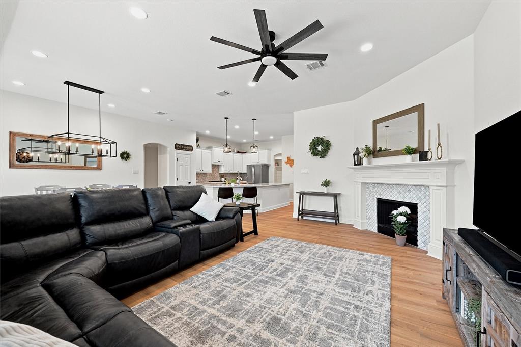 1341 Cedar Lake Drive, Prosper, TX 75078