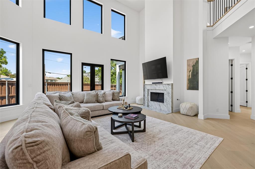 5803 Velasco Avenue, Dallas, TX 75206