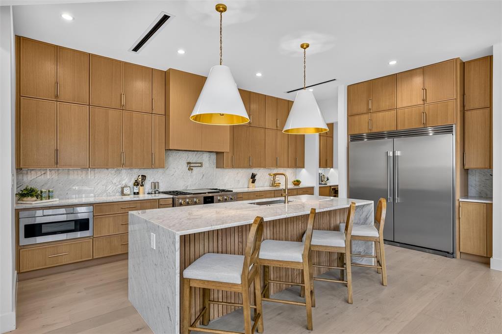 5803 Velasco Avenue, Dallas, TX 75206