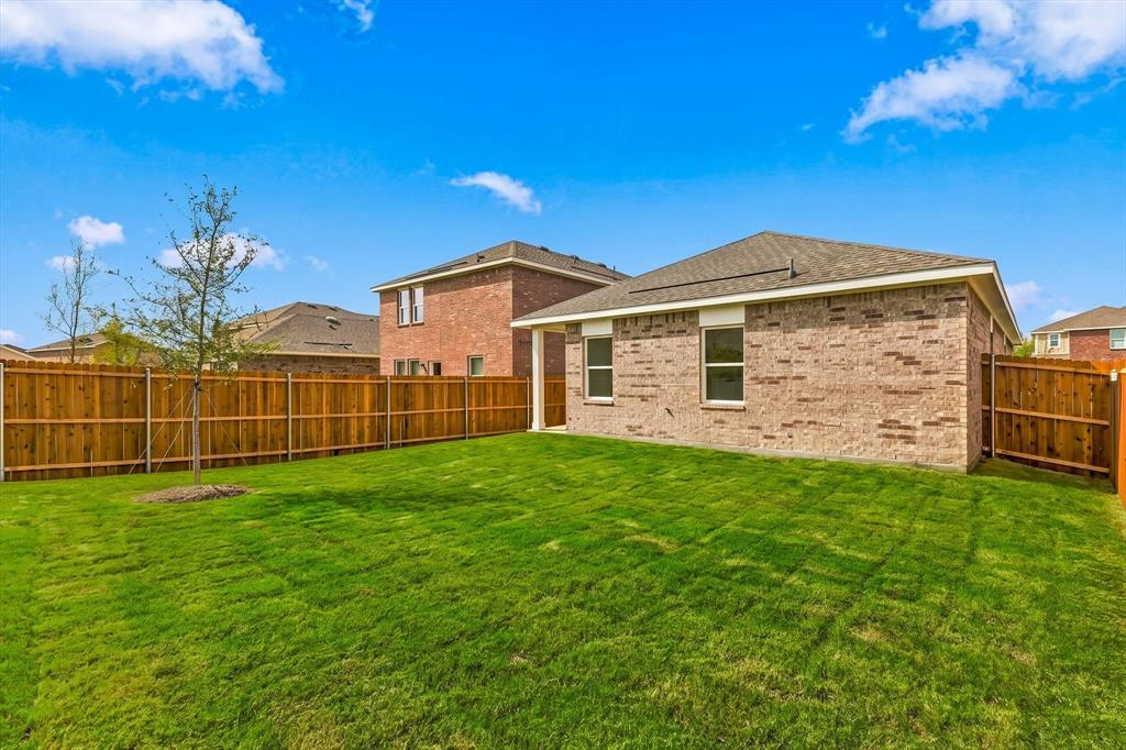 2210 Burnwood Street, Melissa, TX 75454