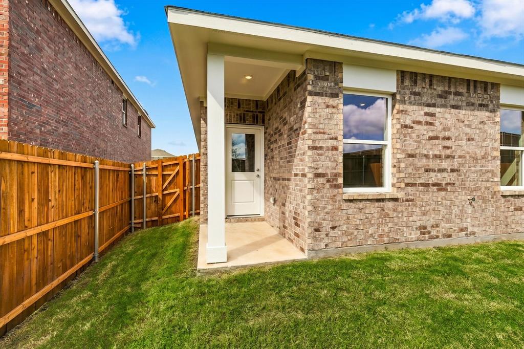 2210 Burnwood Street, Melissa, TX 75454
