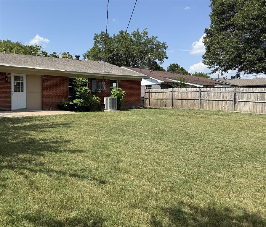 522 Donald Drive, Garland, TX 75041