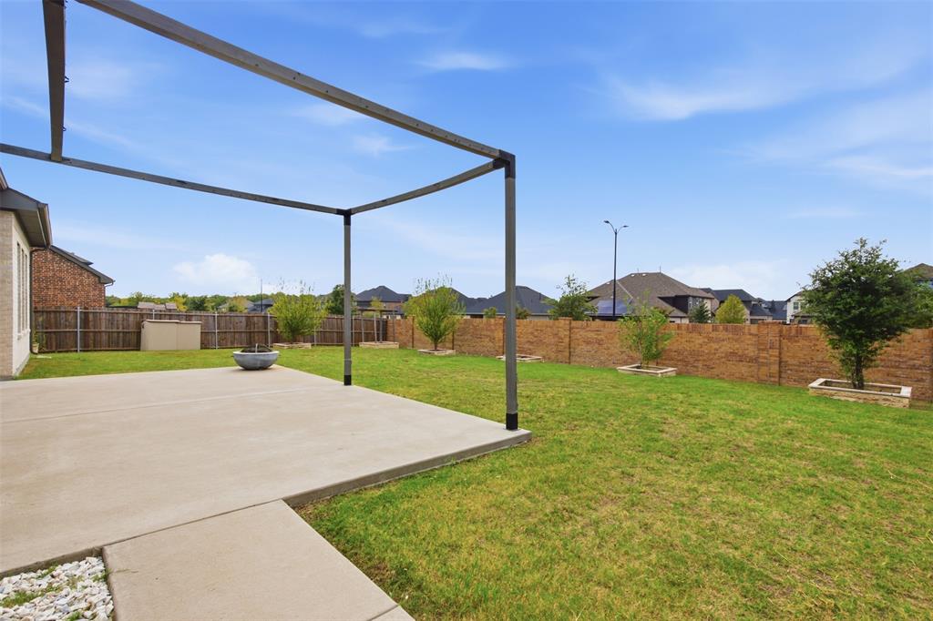 212 Lake Forest Trail, Anna, TX 75409
