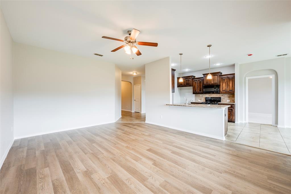 13841 Langston Lake Road, Fort Worth, TX 76262