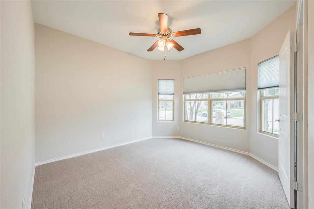 13841 Langston Lake Road, Fort Worth, TX 76262