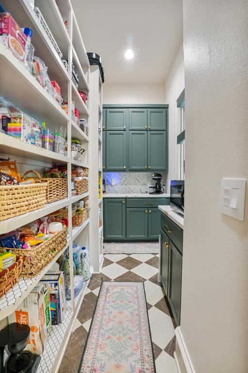 3030 Stonegate Boulevard, Tyler, TX 75703
