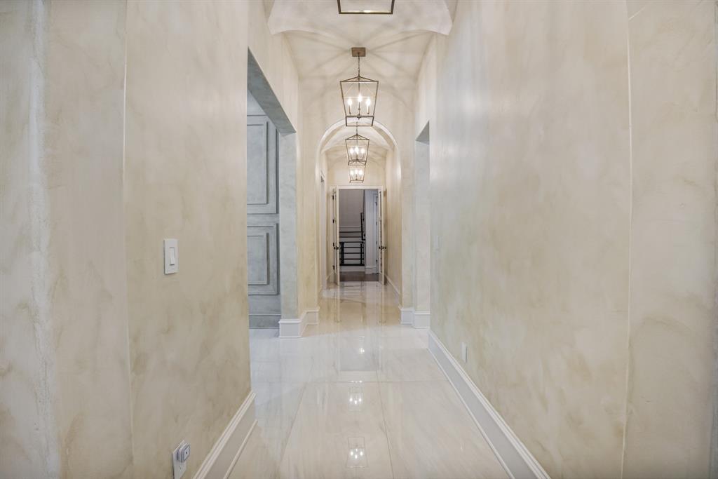 3030 Stonegate Boulevard, Tyler, TX 75703