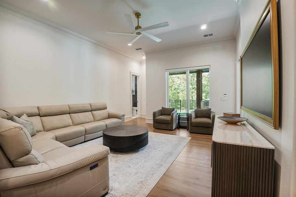 3030 Stonegate Boulevard, Tyler, TX 75703