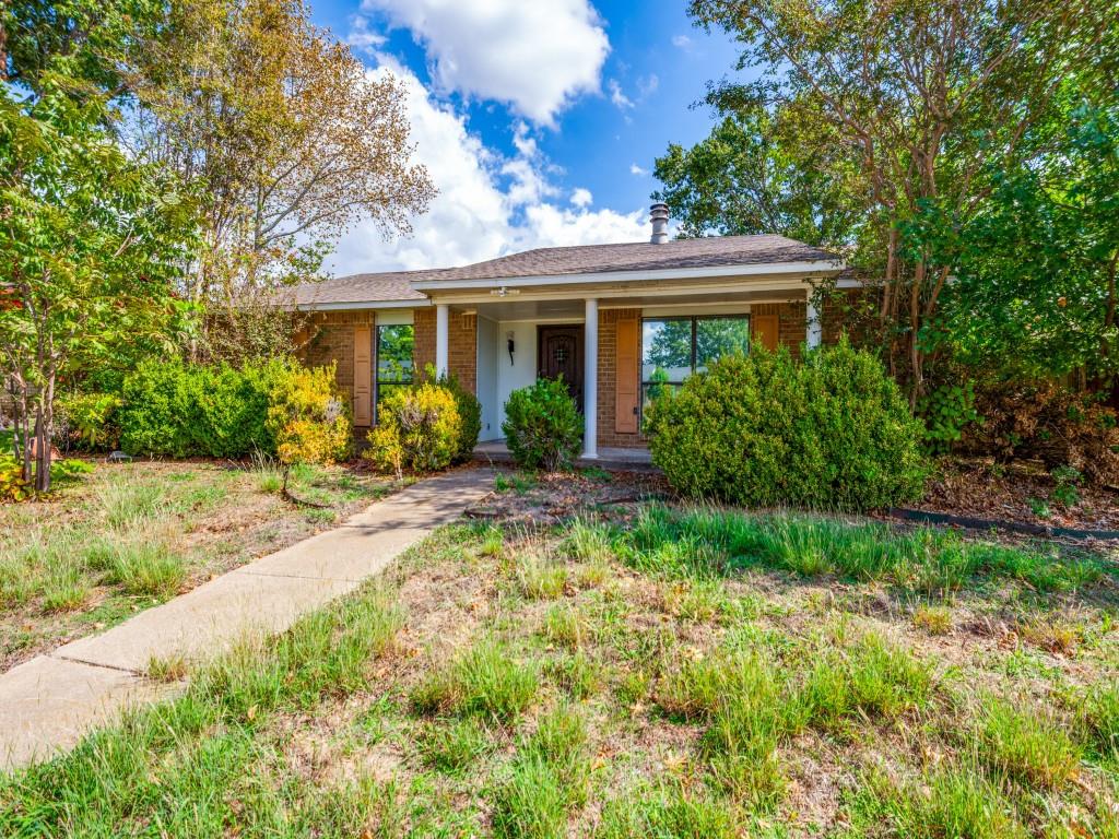 3218 Rose Hill Road, Carrollton, TX 75007