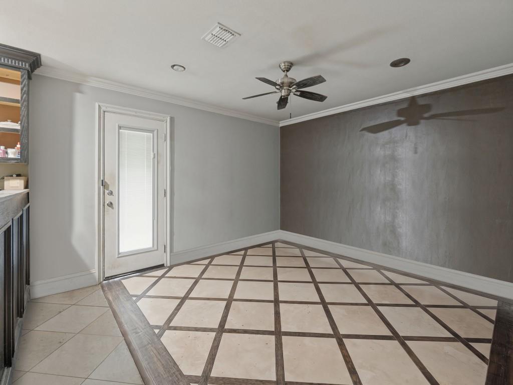 3218 Rose Hill Road, Carrollton, TX 75007