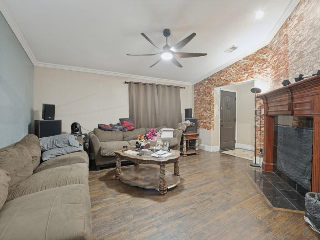3218 Rose Hill Road, Carrollton, TX 75007