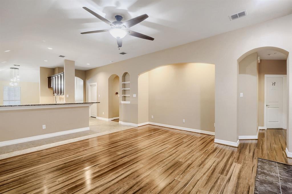 412 Crossbill Lane, Little Elm, TX 75068