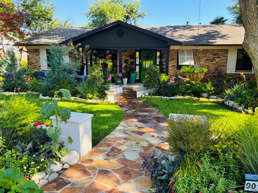 9011 Fringewood Drive, Dallas, TX 75228