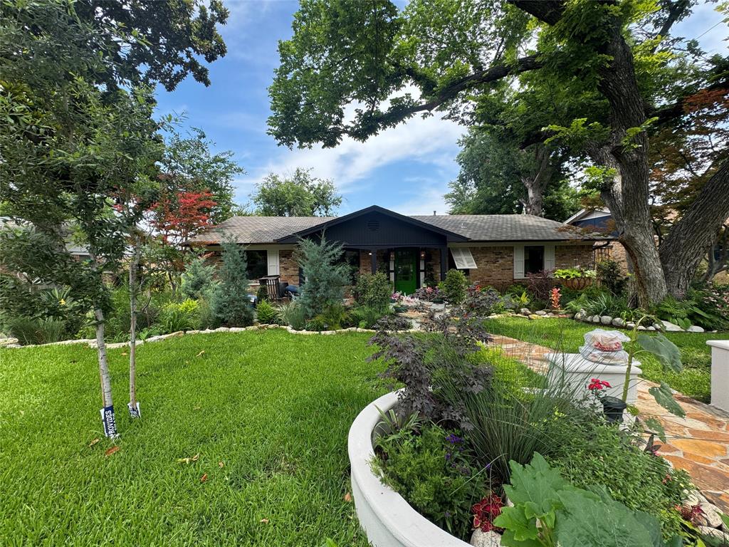 9011 Fringewood Drive, Dallas, TX 75228