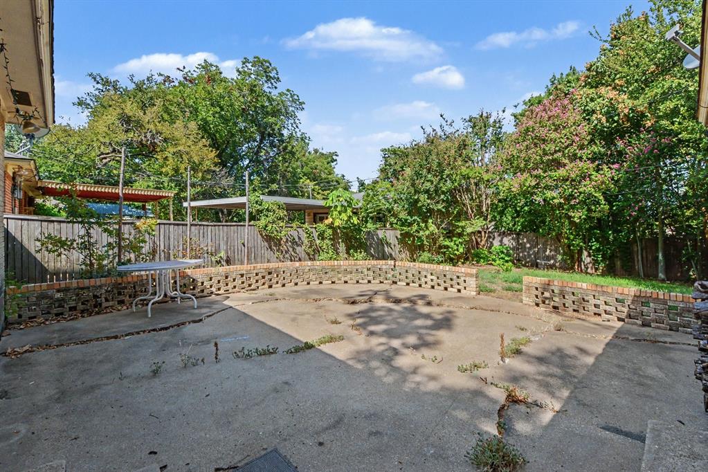 8057 Fall River Drive, Dallas, TX 75228