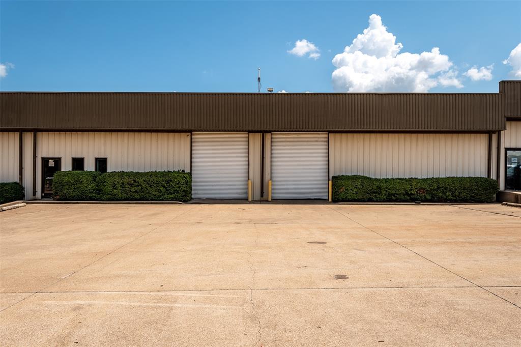 108 Industrial Drive, Waxahachie, TX 75165 108 Industrial Drive, Waxahachie, TX 75165