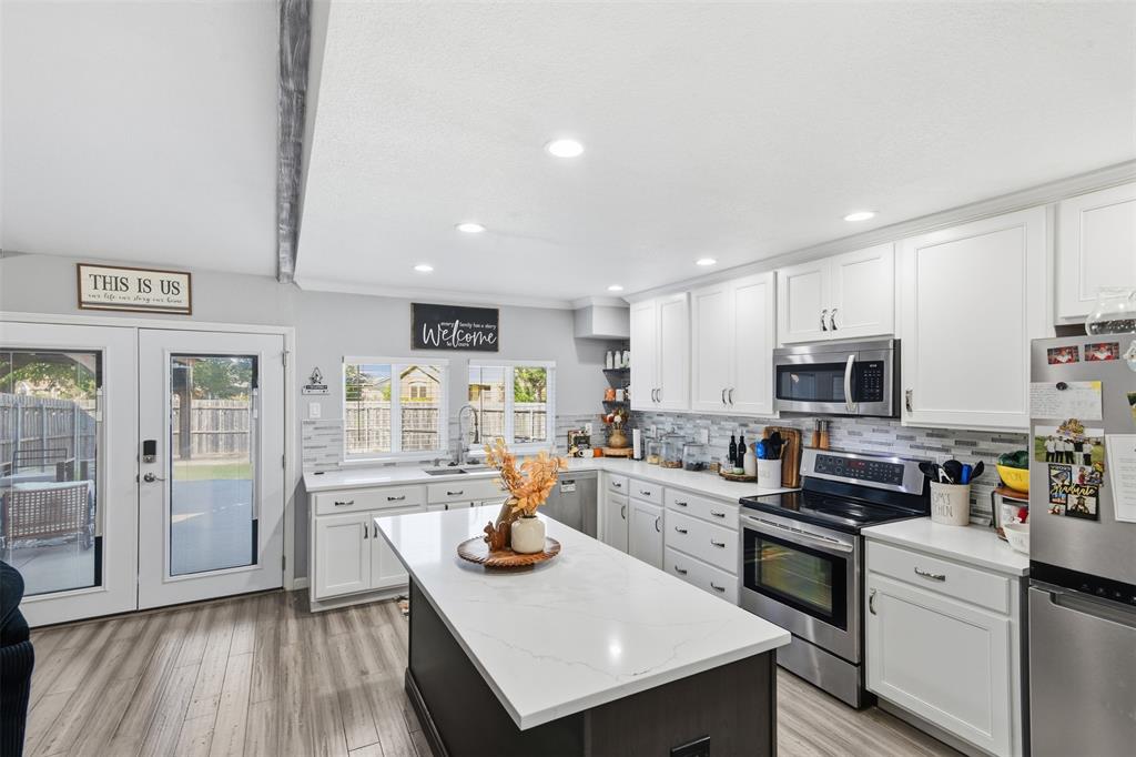 6217 Scenic Drive, Rowlett, TX 75088