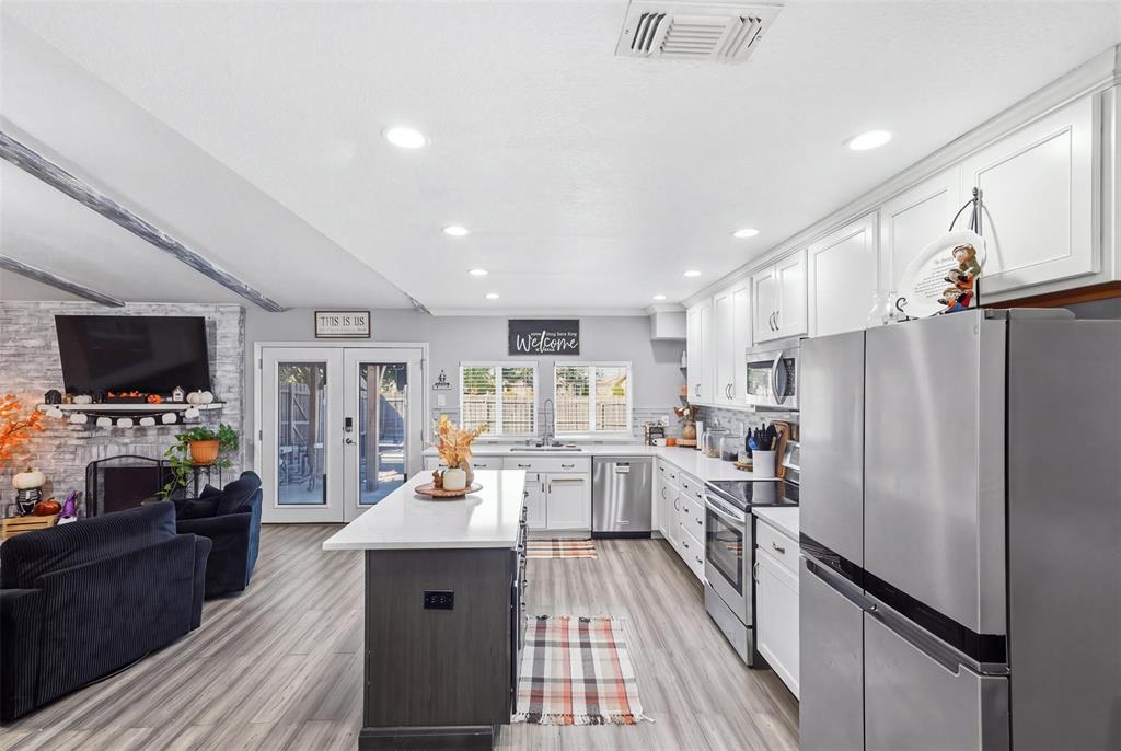 6217 Scenic Drive, Rowlett, TX 75088