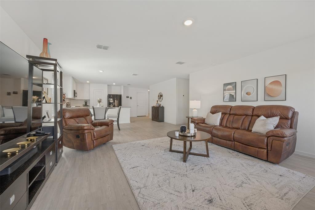 7830 Ellington Drive, Dallas, TX 75241